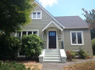 3842 44th Ave SW, Seattle, WA 98116