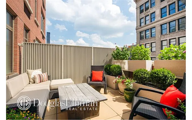 Rented by Douglas Elliman | media 25