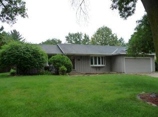 8673 Ironwood Ave S, Cottage Grove, MN 55016