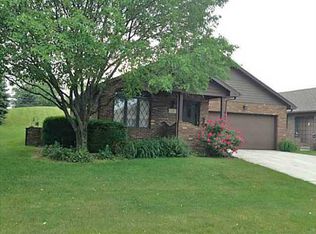 10 Bainbridge Way, Bowling Green, OH 43402