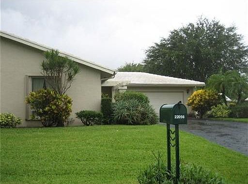 2nd image of 22056 Wildwood Cir