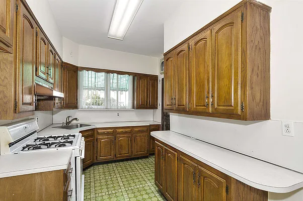 Sold by Fillmore | media 2