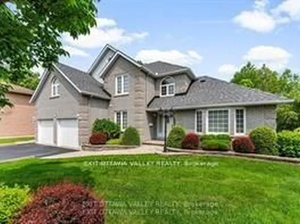 127 Owens St, Pembroke, ON K8A 8K1