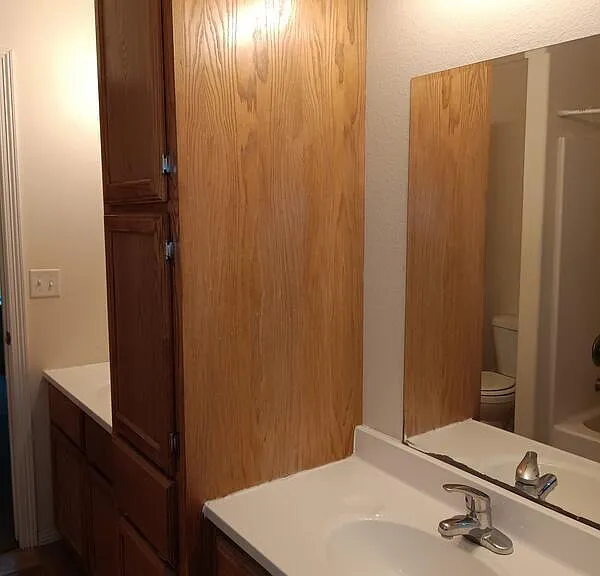 702 Sonesta Dr #H — Photo 11