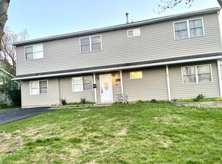 810 Hanford Rd, Fairless Hills, PA 19030