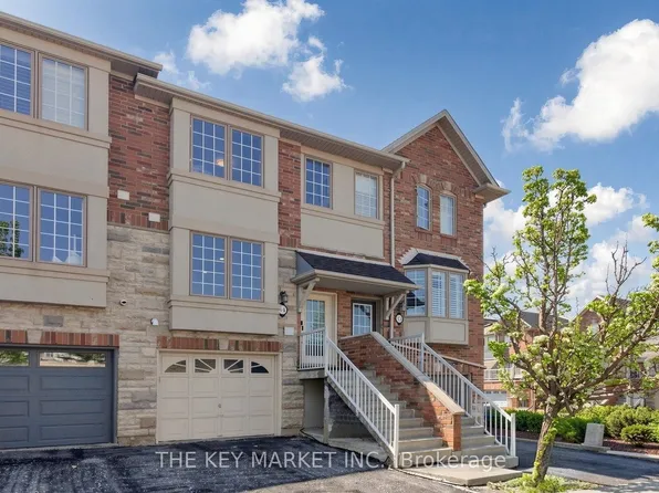 435 English Rose Ln #14, Oakville, ON L6H 7S9