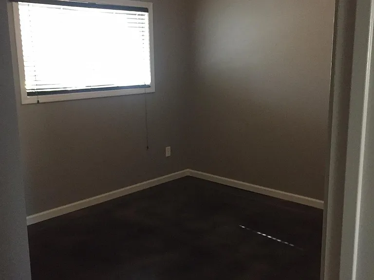 1004 N Hudson Ave — Photo 11