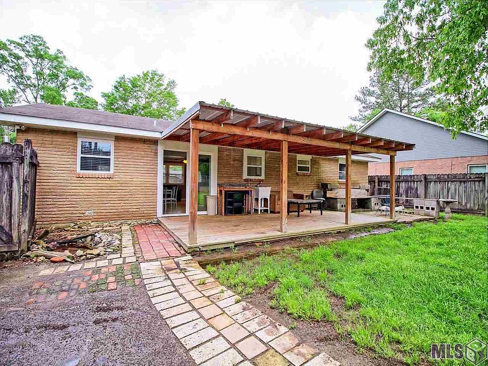 1st image of 7367 Linda Lee Dr