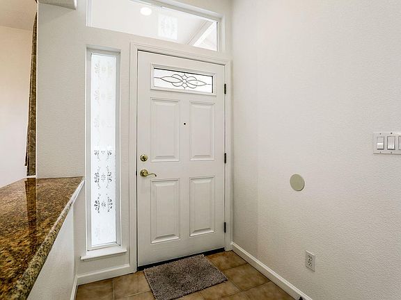 4th image of 2066 Folle Blanche Dr