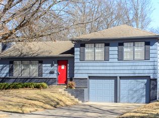 10317 Outlook Dr, Overland Park, KS 66207