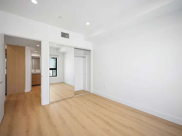 Hi Point Terrace by Wiseman — Photo 180