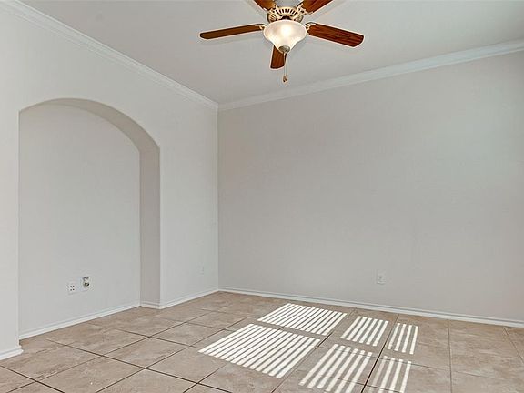 5th image of 6406 Haywards Crossing South Cir