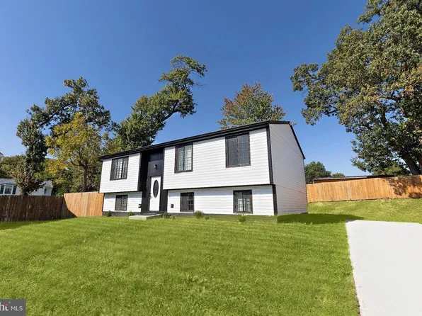 6403 Holyoke Dr, Annandale, VA 22003