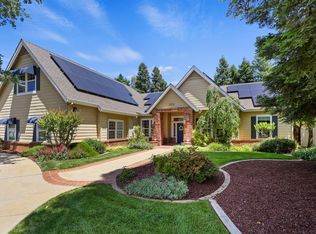 3074 Clear Water Ct, Redding, CA