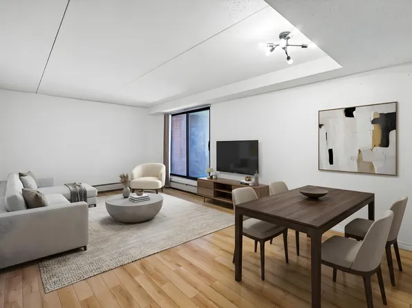 9917 110th St NW #1106, Edmonton, AB T5K 2N4