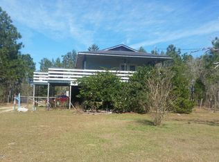 218 Acacia Dr, Interlachen, FL 32148