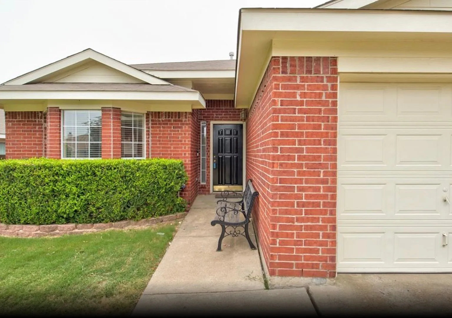 Welcome to 10221 Tustin Terrace! — Photo 2