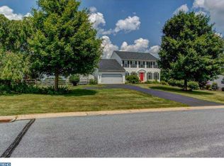 102 Stetson Dr, Elverson, PA 19520