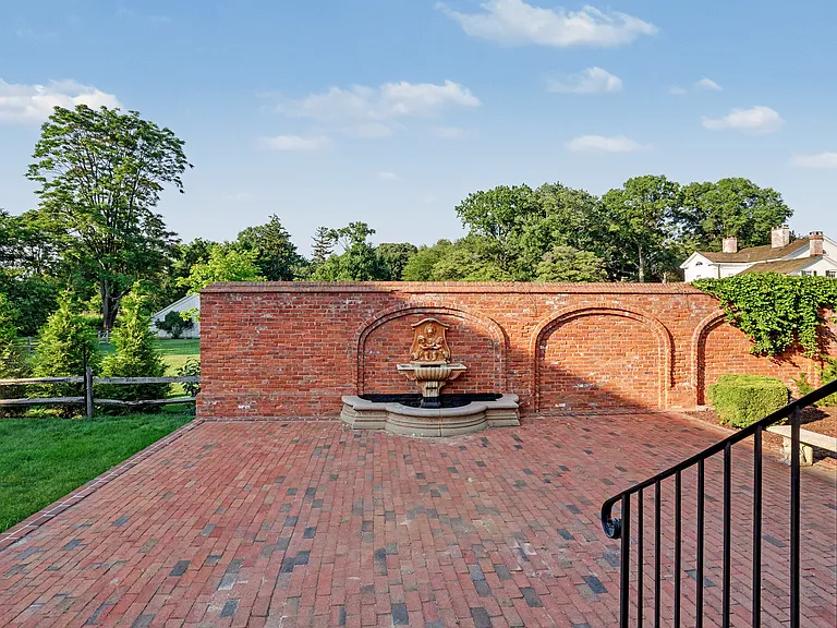 38 W Morgan Ave — Photo 33