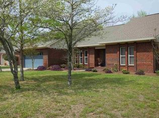 4490 La Mirage, Pensacola, FL 32504