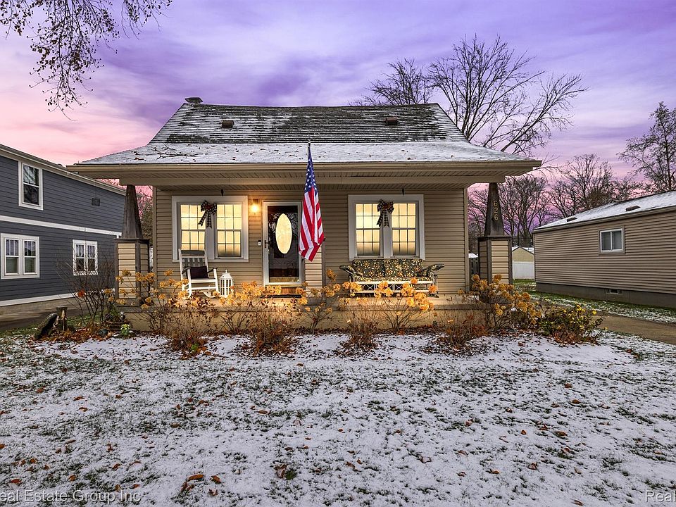 1st image of 626 Golf Ave