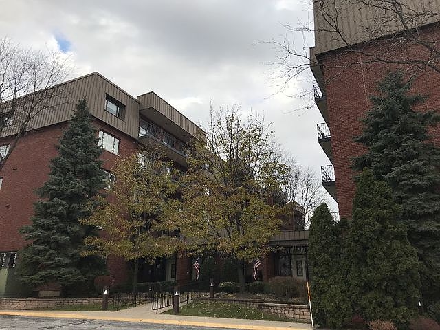 1st image of 129 Acacia Cir APT 206E