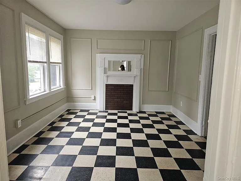 103 Wickham Ave #3 — Photo 3