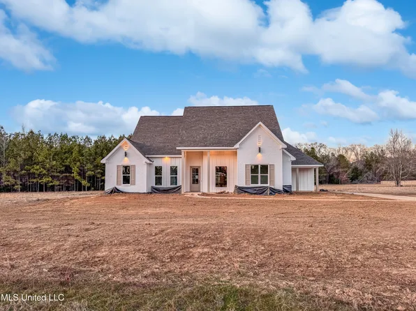 1004 Mullican Rd, Florence, MS 39073