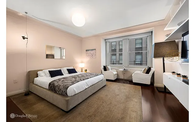 Rented by Douglas Elliman | media 9