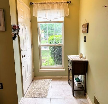 3rd image of 305 Amberleigh Dr