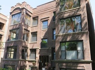 1332 W Albion Ave, Chicago, IL 60626