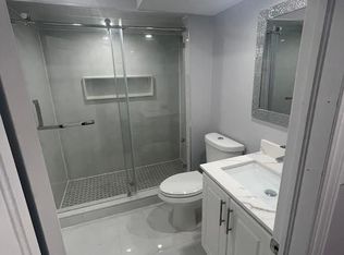15 Eastman Dr #BASEMENT, Brampton, ON L6X 5S6