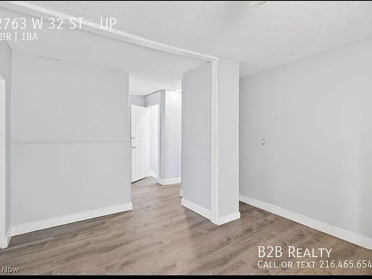2763 W 32nd St #UP — Photo 13