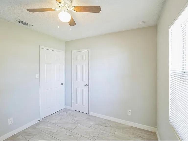 7617 Udine Ave — Photo 14