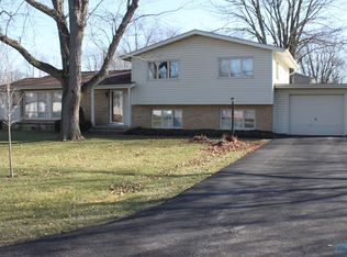 605 2nd St, Hamler, OH 43524