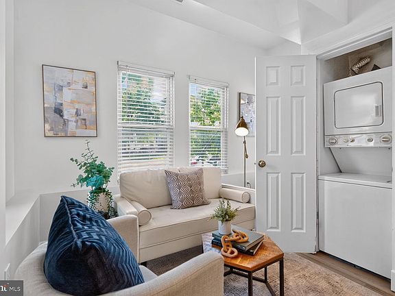 5th image of 500 Florida Ave NW APT 1