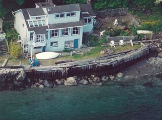 9638 SW Bunker Trl, Vashon, WA 98070