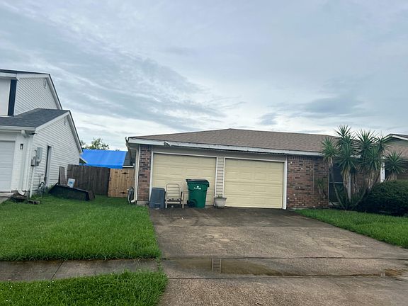 3rd image of 3844 Woodbriar Dr