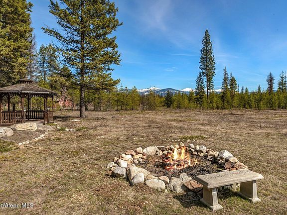 5th image of 762 Reeder Bay Rd