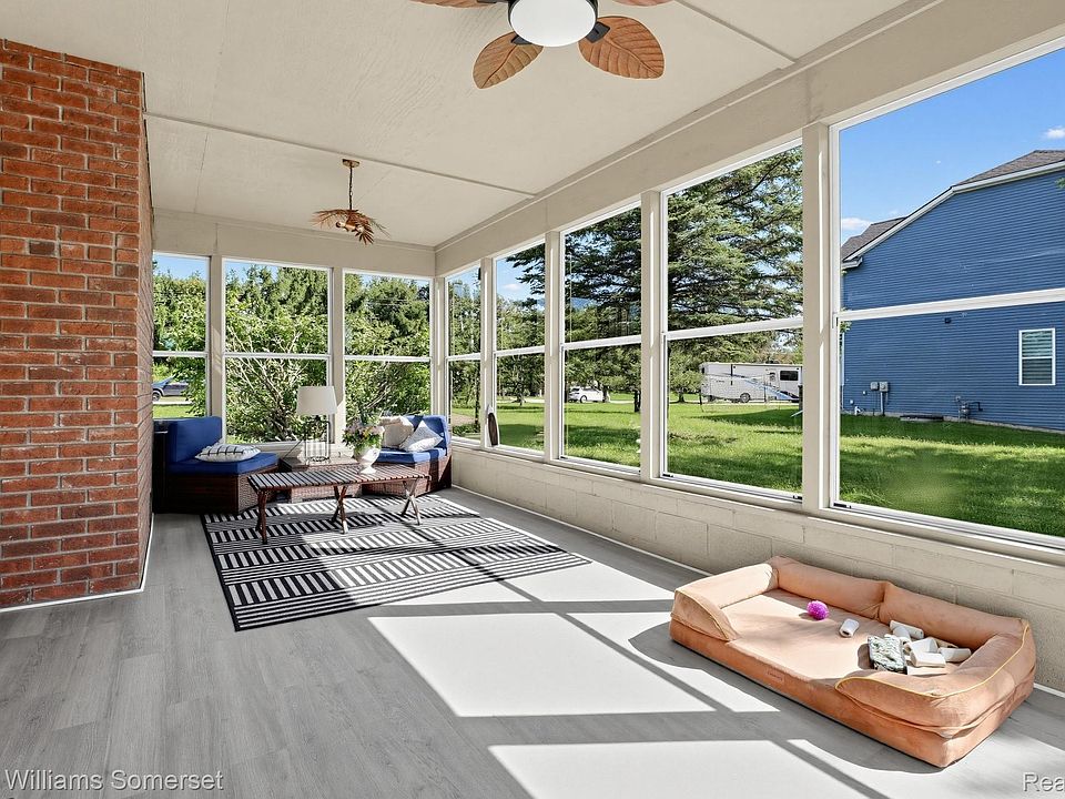 52401 Baker Rd, photo 14