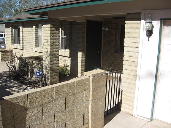 3rd image of 514 E Morrow Dr