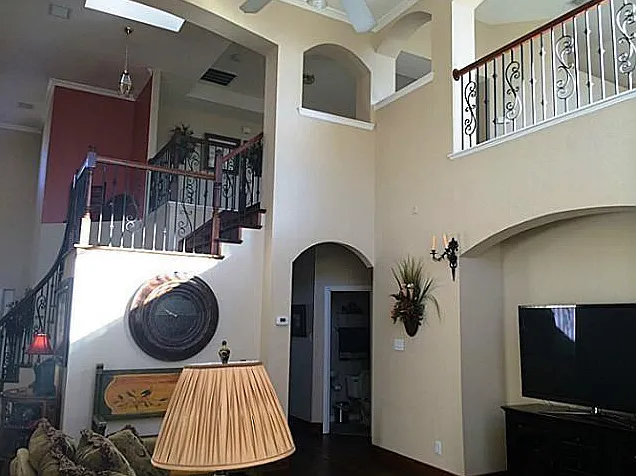 4506 Burnhill Dr — Photo 7