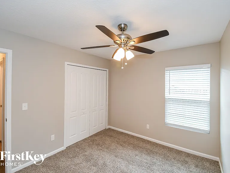 6395 Rolling Tree St — Photo 12