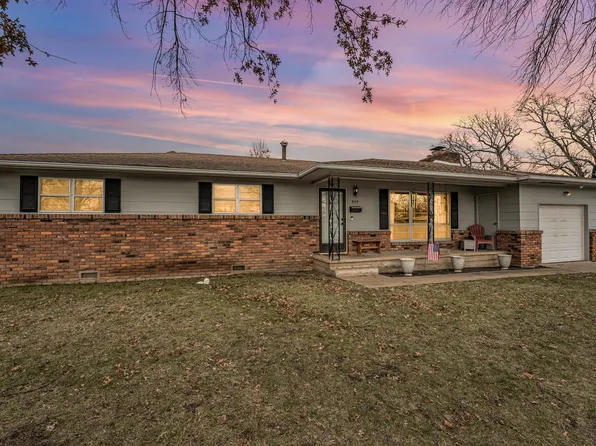 809 E 33rd Street, Joplin, MO 64804