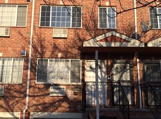 10239 88th St, Ozone Park, NY 11416