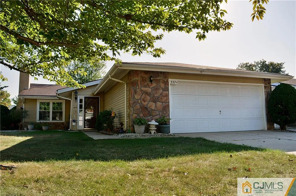 357A Union Dr photo 1