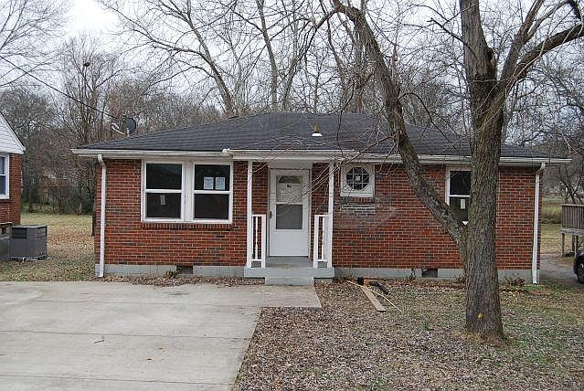 1st image of 730 Idlewild Dr
