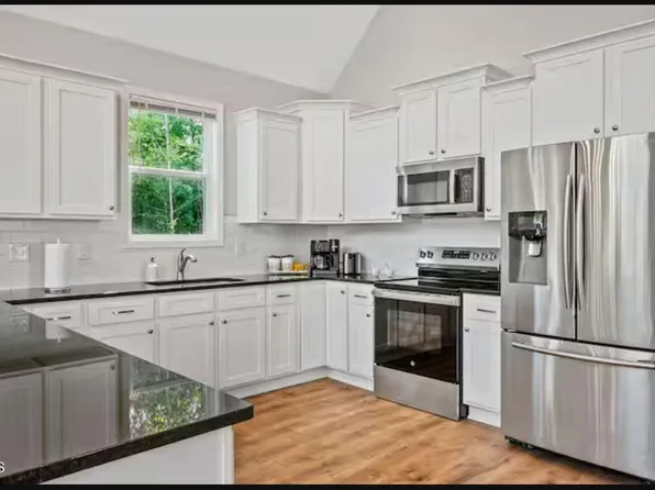 89 Friendly Ln, Henderson, NC 27537