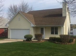 1656 Candlewick Dr SW, Poplar Grove, IL 61065