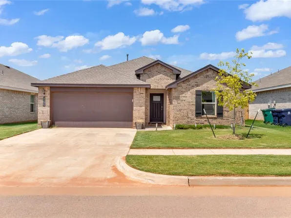 11605 SW 27th St, Yukon, OK 73099